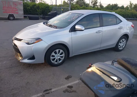 2017 Toyota Corolla L z USA, uszkodzony, nr VIN 2T1BURHE9HC821424